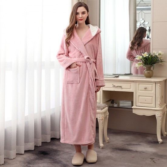 INS nightgown, women's winter, mid-length, thickened, hooded flannel bathrobe, cute coral fleece pajamas for students, autumn. INS nightgown, women's winter, mid-length, thickened, hooded flannel bathrobe, cute coral fleece pajamas for students, autumn.