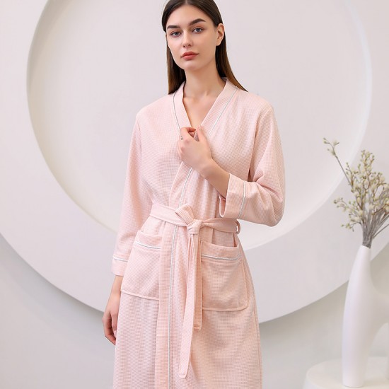 Autumn/Winter Extra-Long Hooded Flannel Couple's Nightgown for Women, Extra-Large Coral Fleece Bathrobe for Men Autumn/Winter Extra-Long Hooded Flannel Couple's Nightgown for Women, Extra-Large Coral Fleece Bathrobe for Men