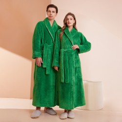 Contrast color flannel couple's robes for women, thickened and long warm coral fleece bathrobes for winter, men's plus-size morning robes. Contrast color flannel couple's robes for women, thickened and long warm coral fleece bathrobes for winter, men's plus-size morning robes.