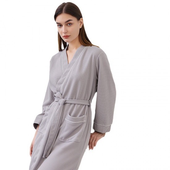 Autumn/Winter Extra-Long Hooded Flannel Couple's Nightgown for Women, Extra-Large Coral Fleece Bathrobe for Men Autumn/Winter Extra-Long Hooded Flannel Couple's Nightgown for Women, Extra-Large Coral Fleece Bathrobe for Men