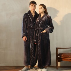 End of year INSS flannel robe for men, simple, large-size coral fleece couple's bathrobe for women, long, thick, autumn and winter.
