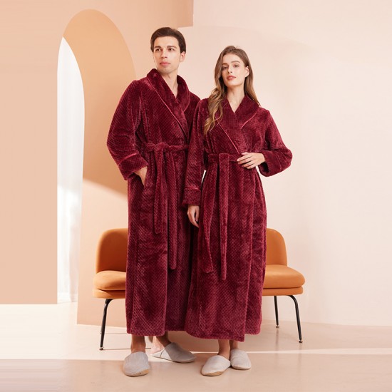 Double-sided thickened nightgowns, plus-size, autumn and winter styles, comfortable cotton fleece couple's plus-size bathrobes for men and women. Double-sided thickened nightgowns, plus-size, autumn and winter styles, comfortable cotton fleece couple's plus-size bathrobes for men and women.
