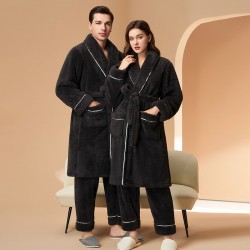 Autumn and winter thickened and long couple's robes for women, plus-size warm bathrobes for men and women.