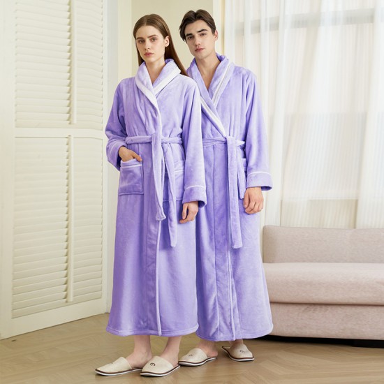 Autumn and winter double-sided velvet couple's robes, plus-size men's bathrobes, thickened and long women's bathrobes. Autumn and winter double-sided velvet couple's robes, plus-size men's bathrobes, thickened and long women's bathrobes.