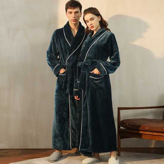 End of year INSS flannel robe for men, simple, large-size coral fleece couple's bathrobe for women, long, thick, autumn and winter. End of year INSS flannel robe for men, simple, large-size coral fleece couple's bathrobe for women, long, thick, autumn and winter.
