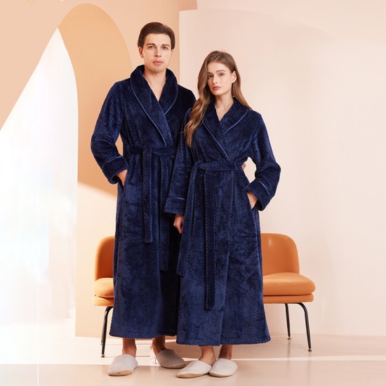 Double-sided thickened nightgowns, plus-size, autumn and winter styles, comfortable cotton fleece couple's plus-size bathrobes for men and women. Double-sided thickened nightgowns, plus-size, autumn and winter styles, comfortable cotton fleece couple's plus-size bathrobes for men and women.
