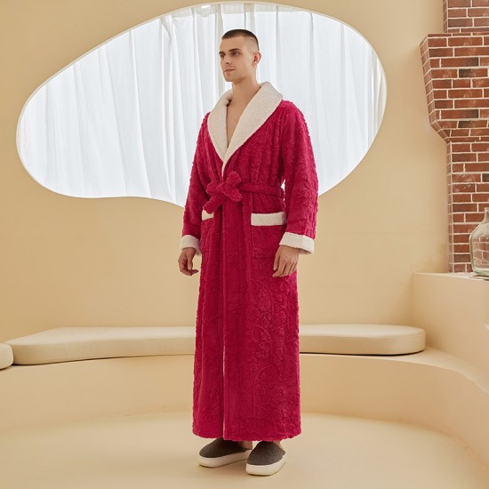 Men's nightgown for overweight couples, plus-size, long flannel bathrobe for women, autumn and winter. Men's nightgown for overweight couples, plus-size, long flannel bathrobe for women, autumn and winter.